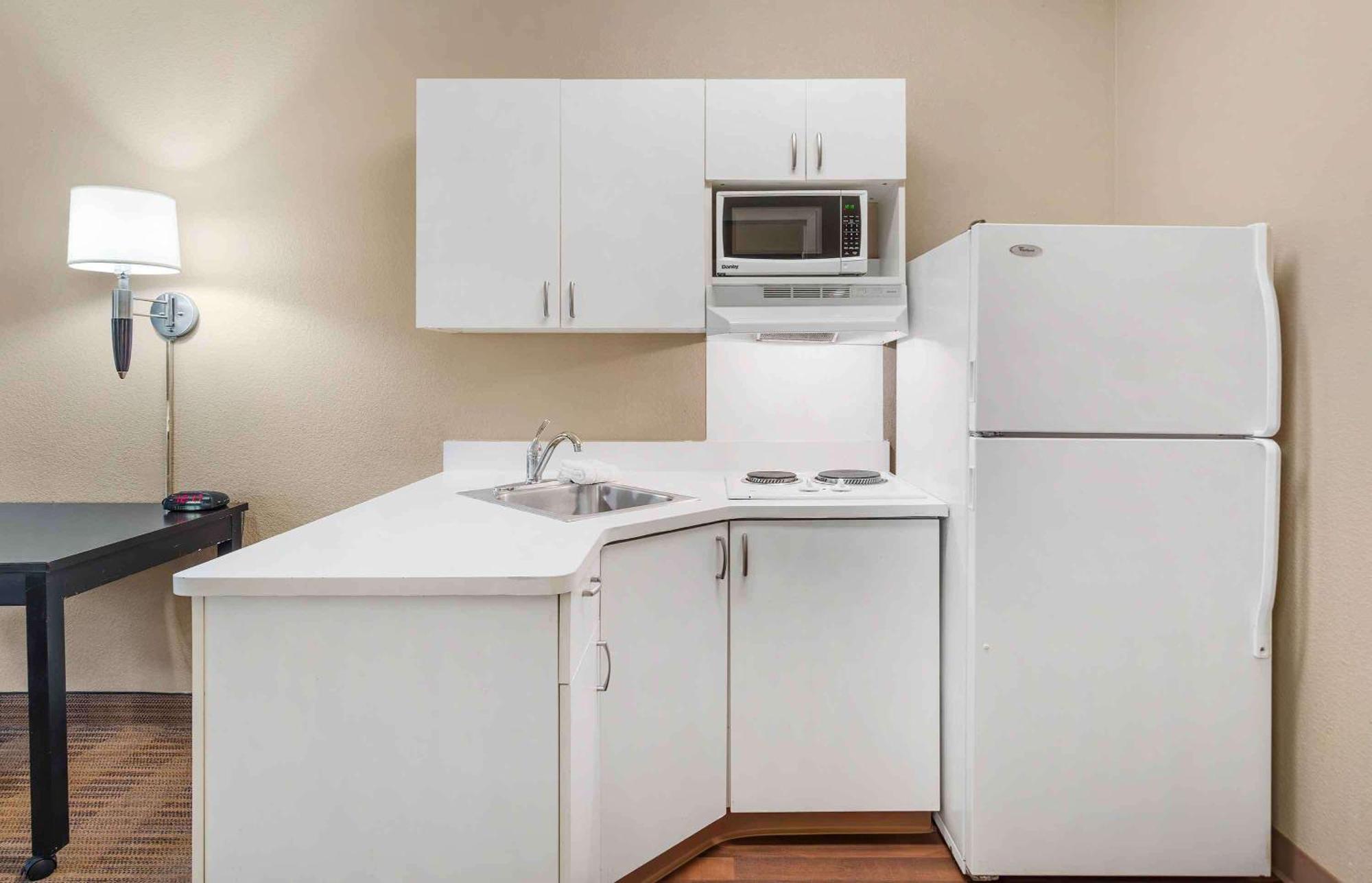 Extended Stay America Select Suites - Chicago - Лайл Екстериор снимка