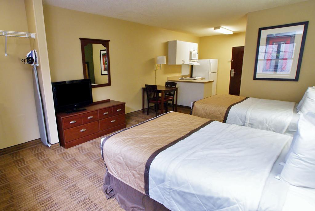 Extended Stay America Select Suites - Chicago - Лайл Екстериор снимка